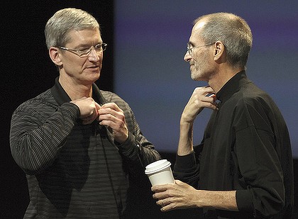 Tim Cook e Steve Jobs